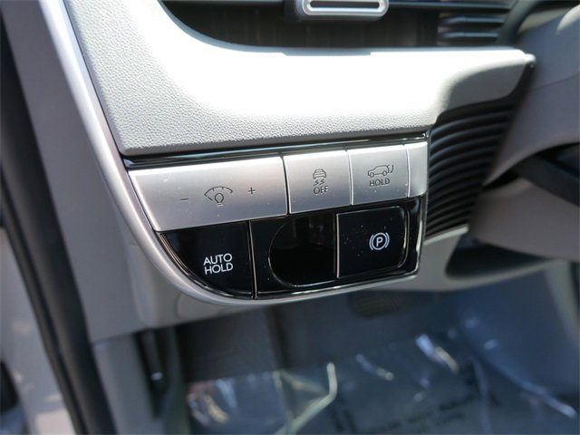 2024 Hyundai Ioniq 5 SEL photo 15