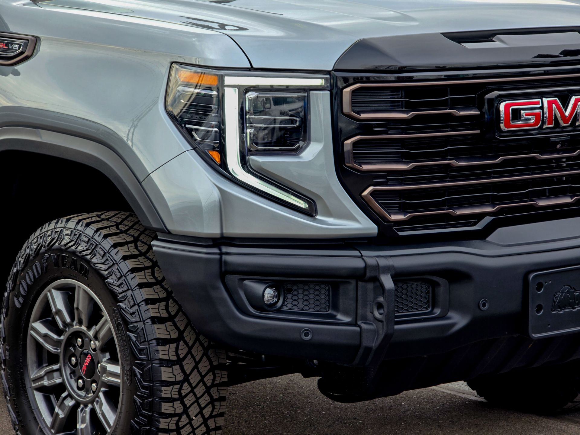2023 Gmc Sierra 1500 AT4X photo 4