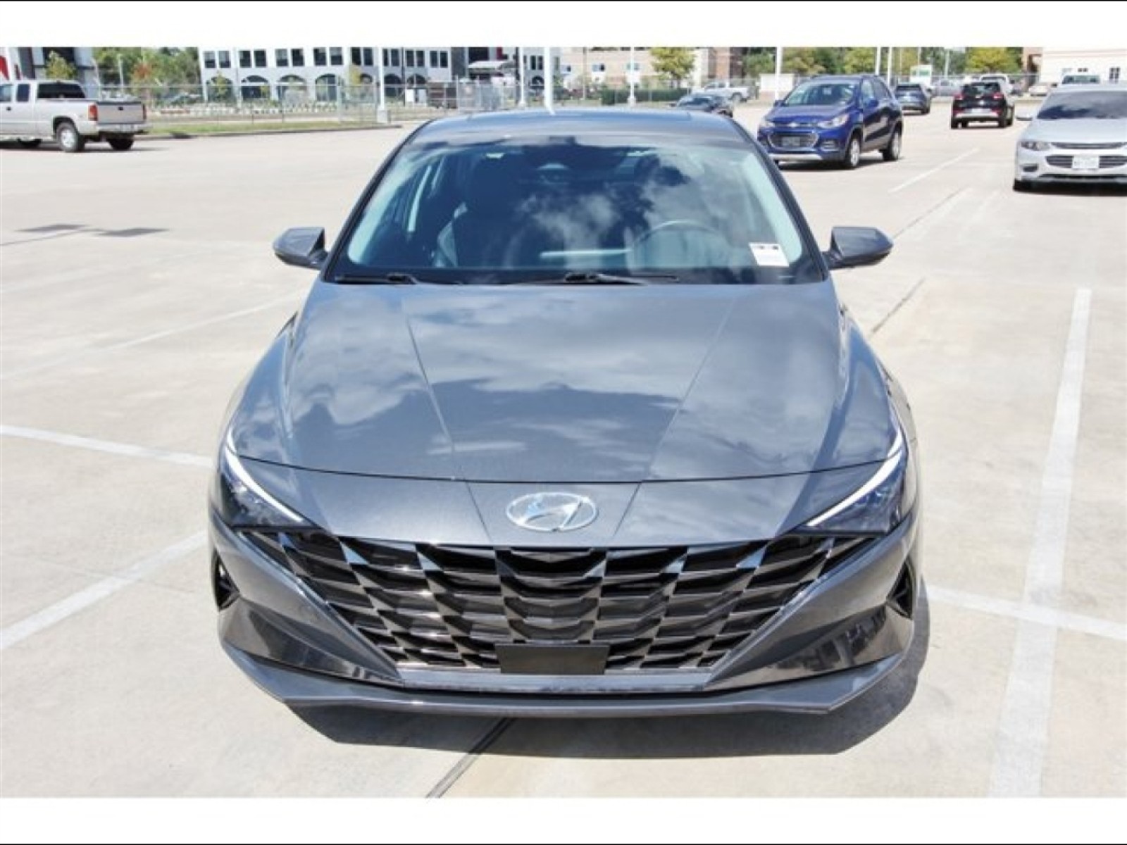 2023 Hyundai Elantra Limited - 8