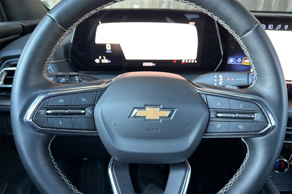 2025 Chevrolet Traverse photo 25