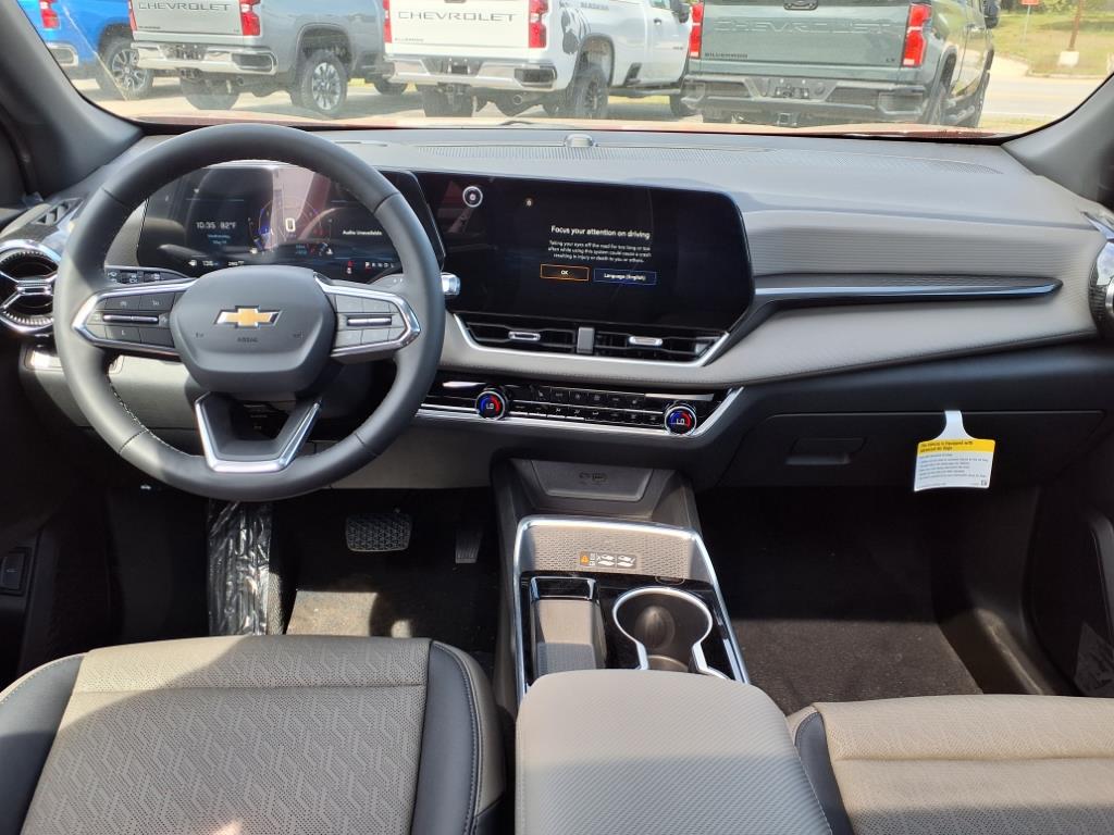 2025 Chevrolet Equinox LT photo 11