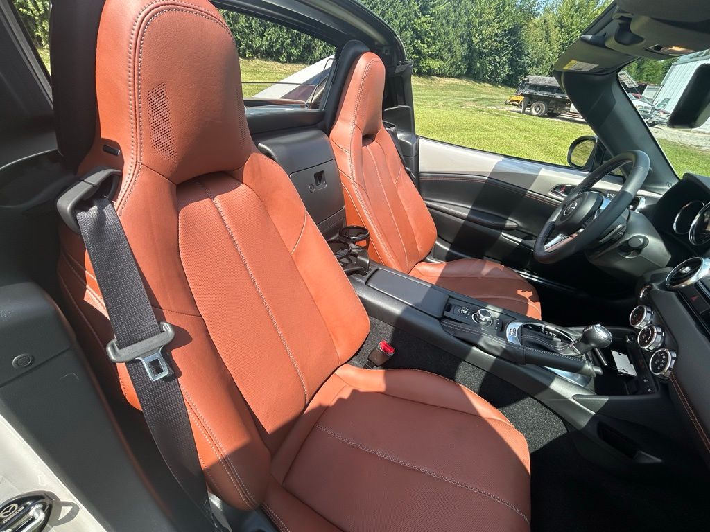 2023 Mazda MX-5 Miata RF Miata Grand Touring photo 26