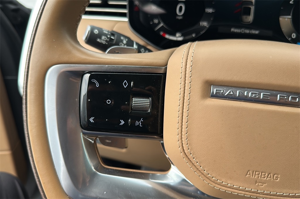2023 Land Rover Range Rover SE photo 15