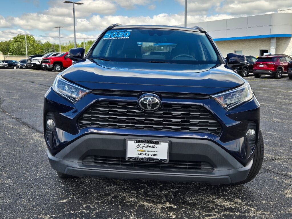 2020 Toyota RAV4 XLE Premium photo 2
