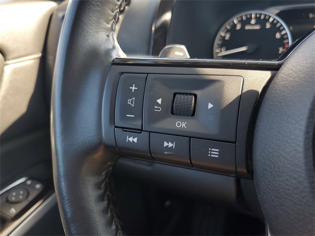 2024 Nissan Pathfinder SL photo 21
