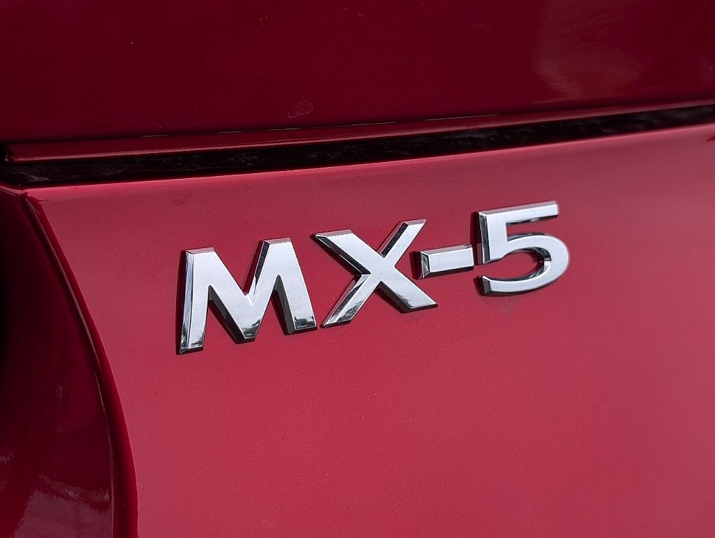 2025 Mazda MX-5 Miata Miata Grand Touring photo 13