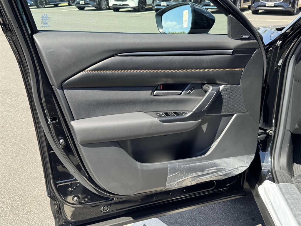 2025 Mazda CX-50 Premium photo 27