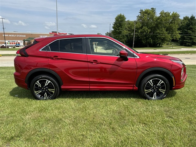 2024 Mitsubishi Eclipse Cross SEL photo 6