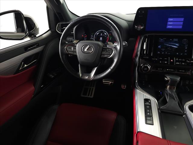 2023 Lexus LX 600 photo 24