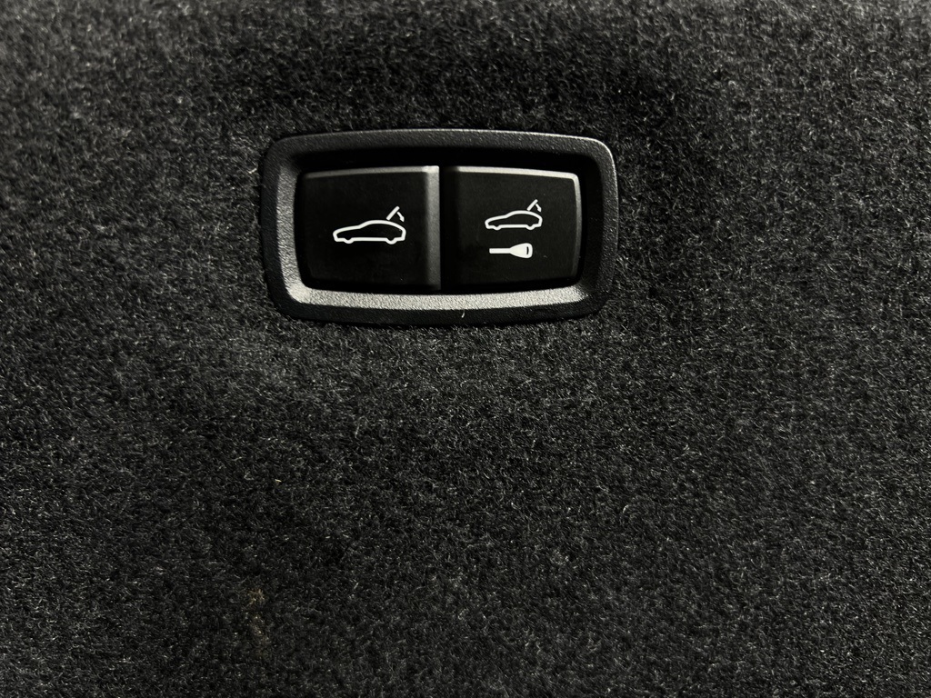 2024 Audi e-tron GT Premium Plus photo 25