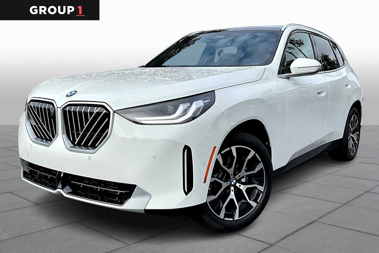 2026 BMW X3 30's photo