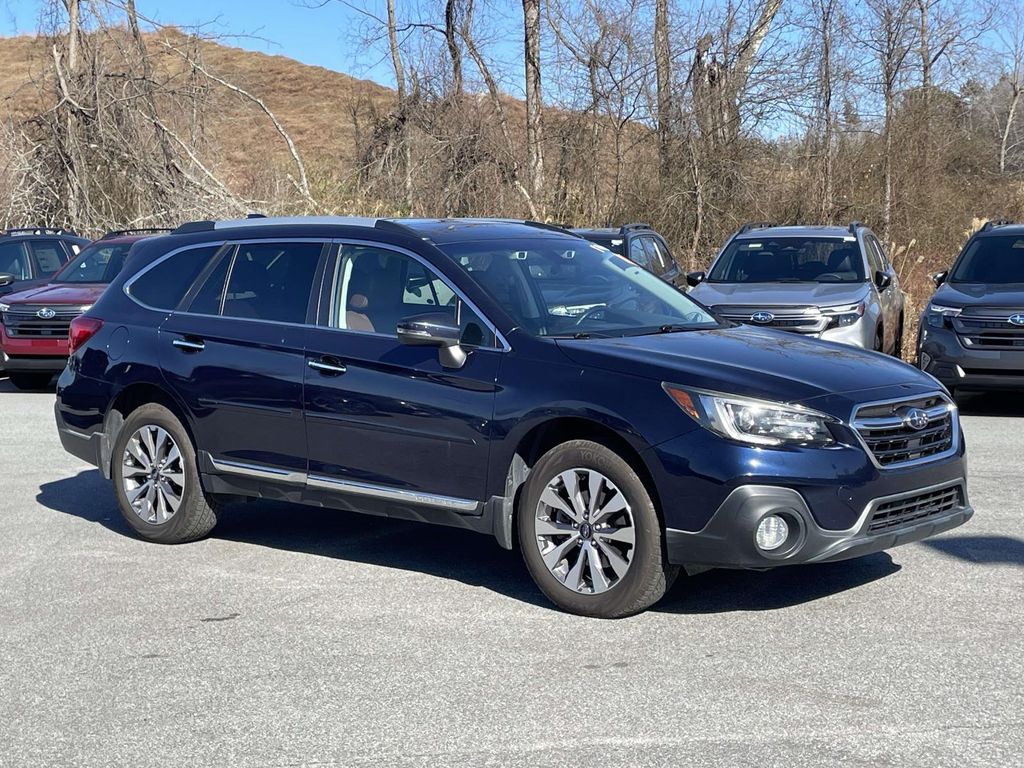 2018 Subaru Outback Touring