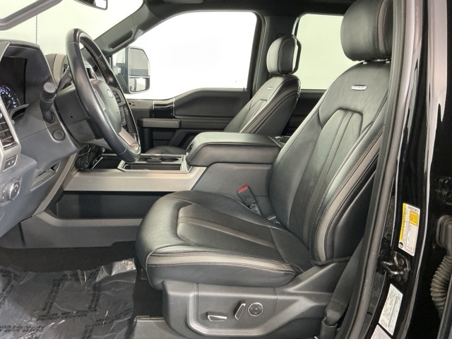 2022 Ford F-450 photo 18