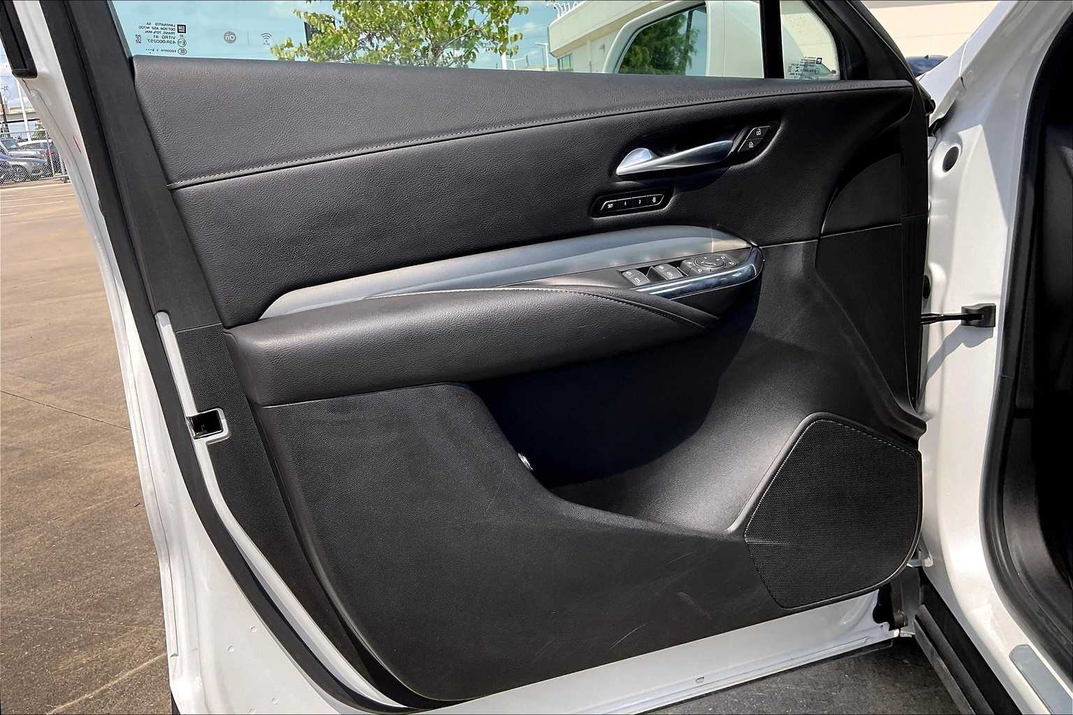 2019 Cadillac XT4 Premium Luxury photo 19