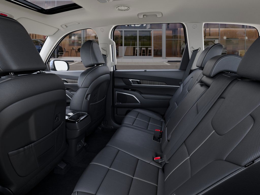 2025 Kia Telluride EX photo 16