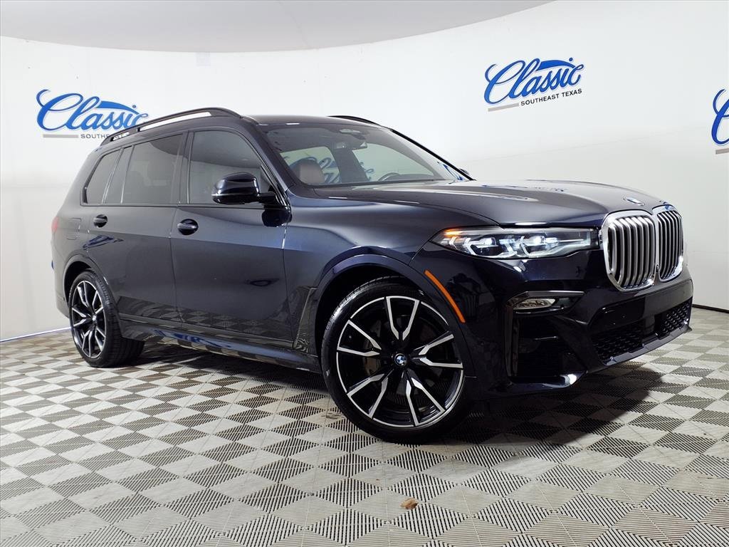 2019 BMW X7 50i's photo