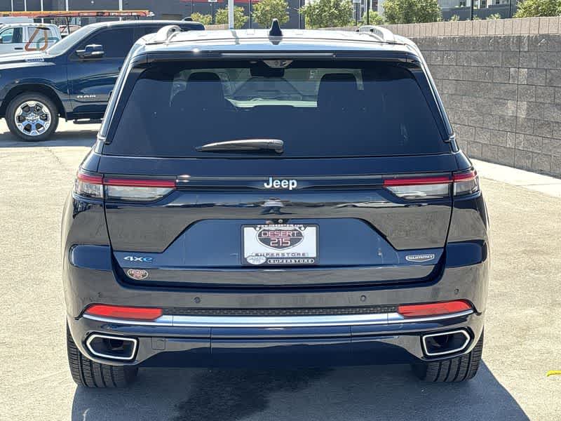 2023 Jeep Cherokee photo 7