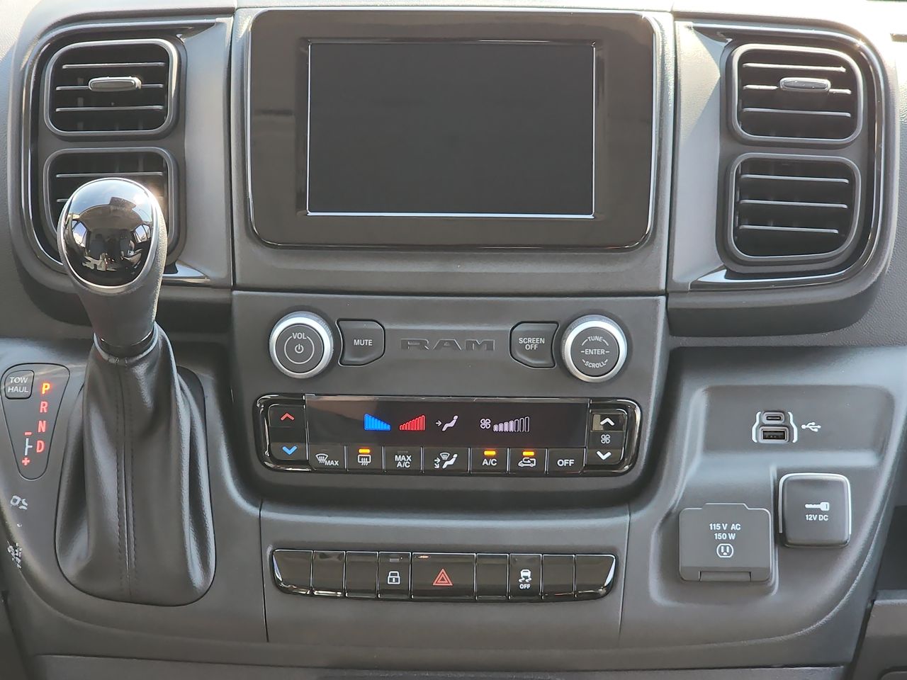 2026 Ram 3500 Tradesman photo 16