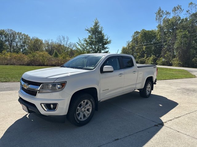 2016 Chevrolet Colorado LT photo 3