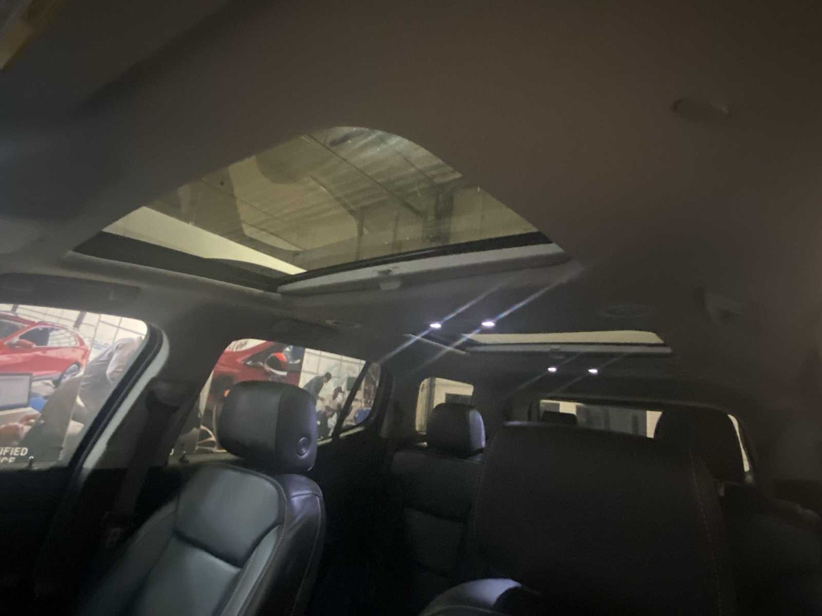 2023 Gmc Acadia SLT photo 19