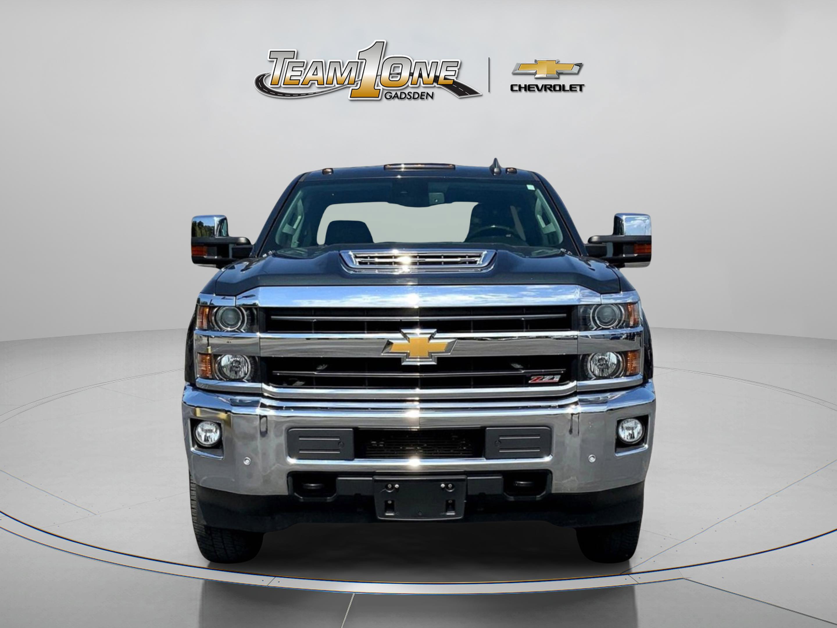 2018 Chevrolet Silverado 2500HD LTZ photo 2
