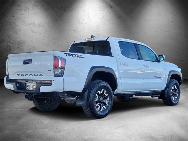 2021 Toyota Tacoma TRD Off-Road photo 3