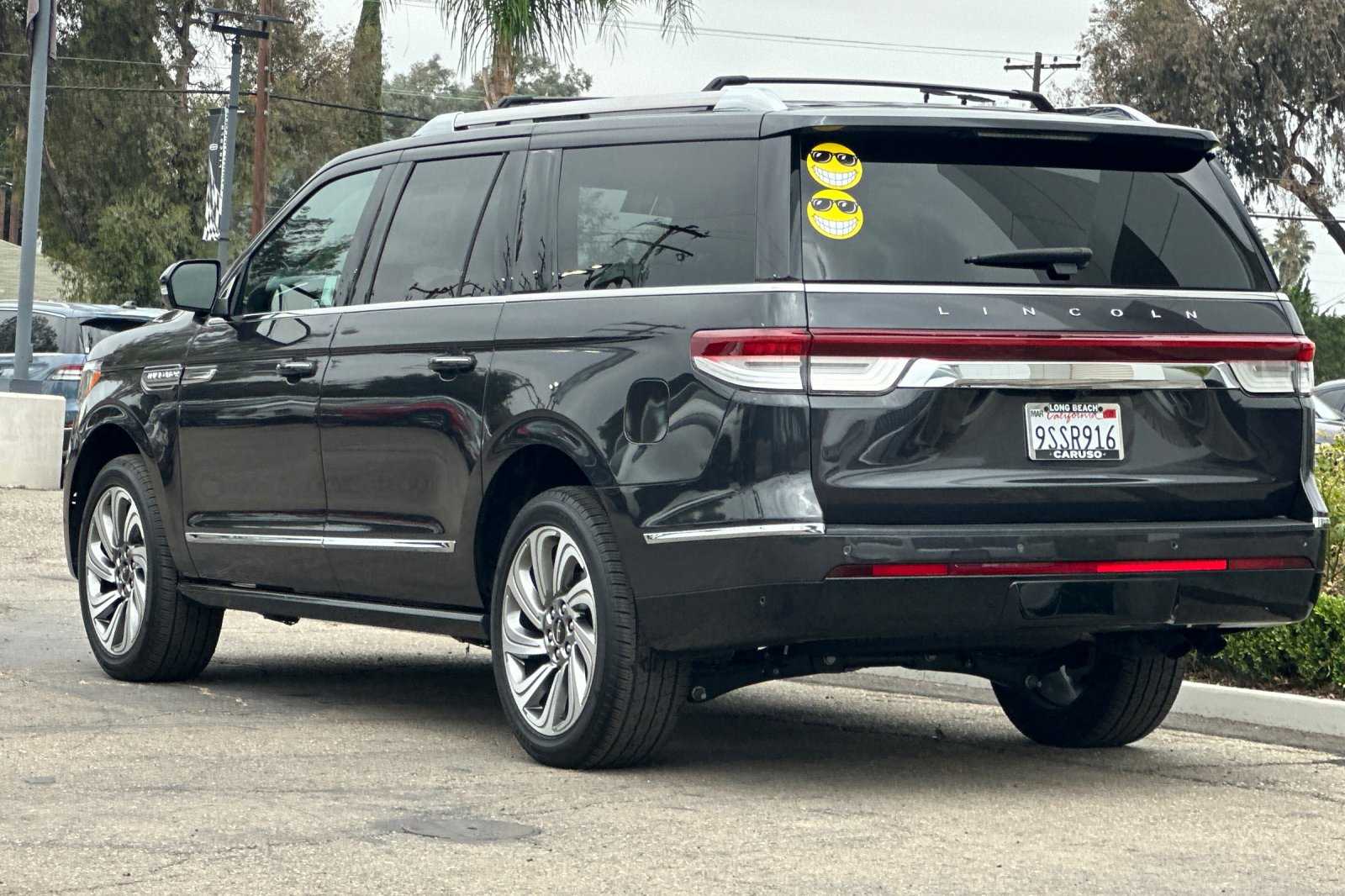 2024 Lincoln Navigator L Reserve photo 4