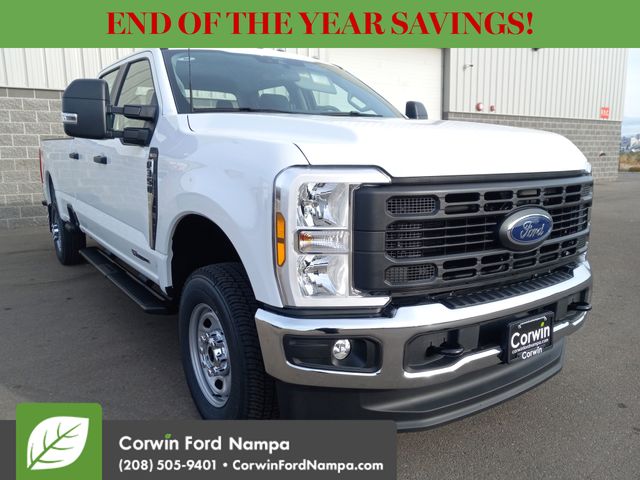 2026 Ford F-350 Super Duty XL's photo