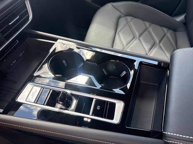 2026 Volkswagen Atlas SE Technology photo 19