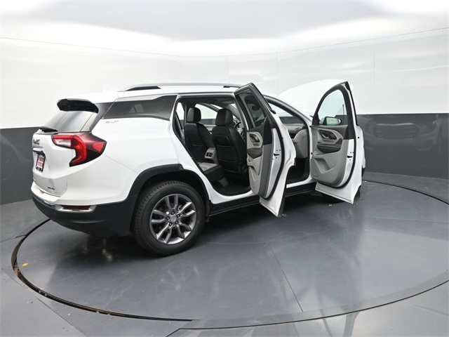 2023 Gmc Terrain SLT photo 39