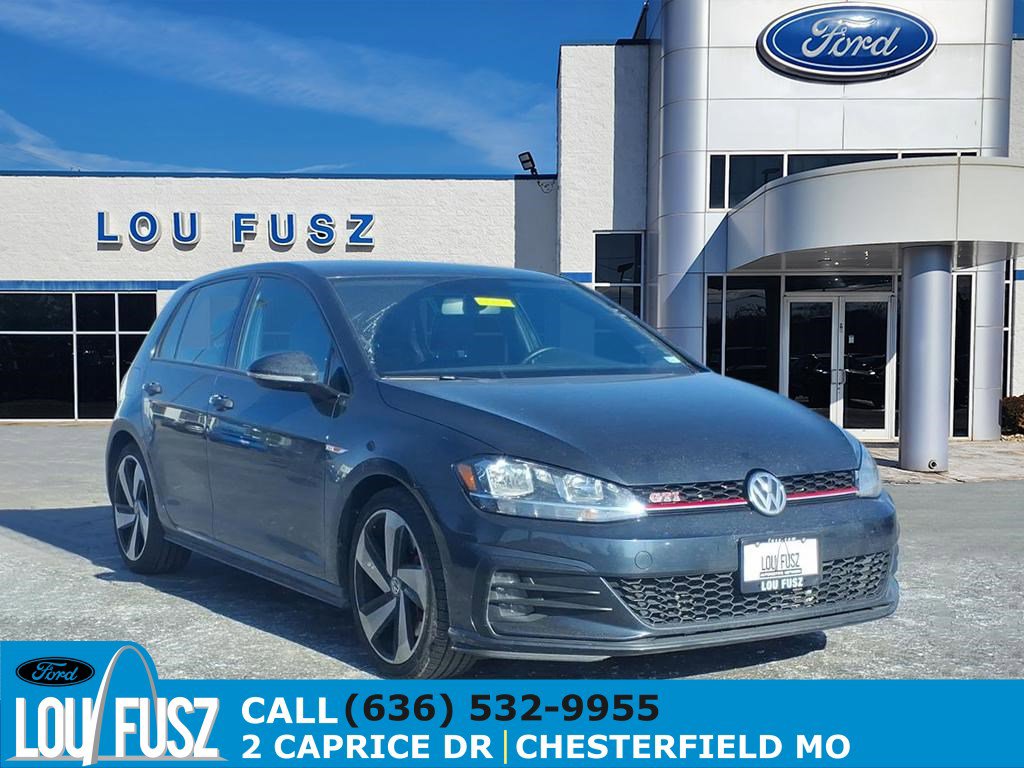 2020 Volkswagen Golf GTI S's photo