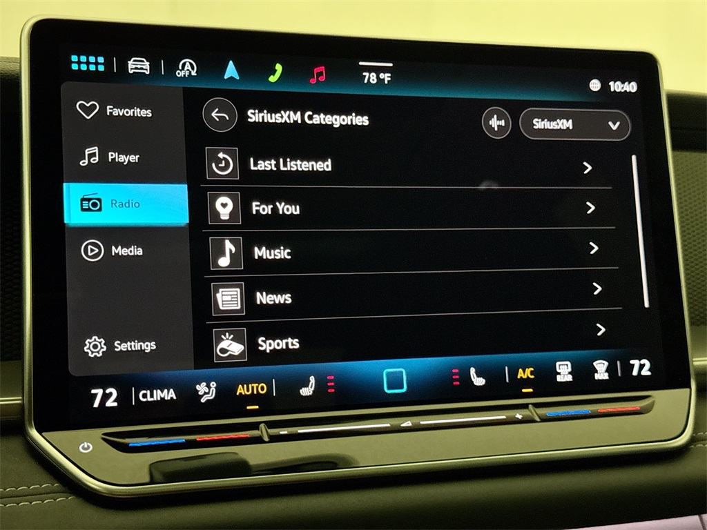 2025 Volkswagen Tiguan SE photo 29