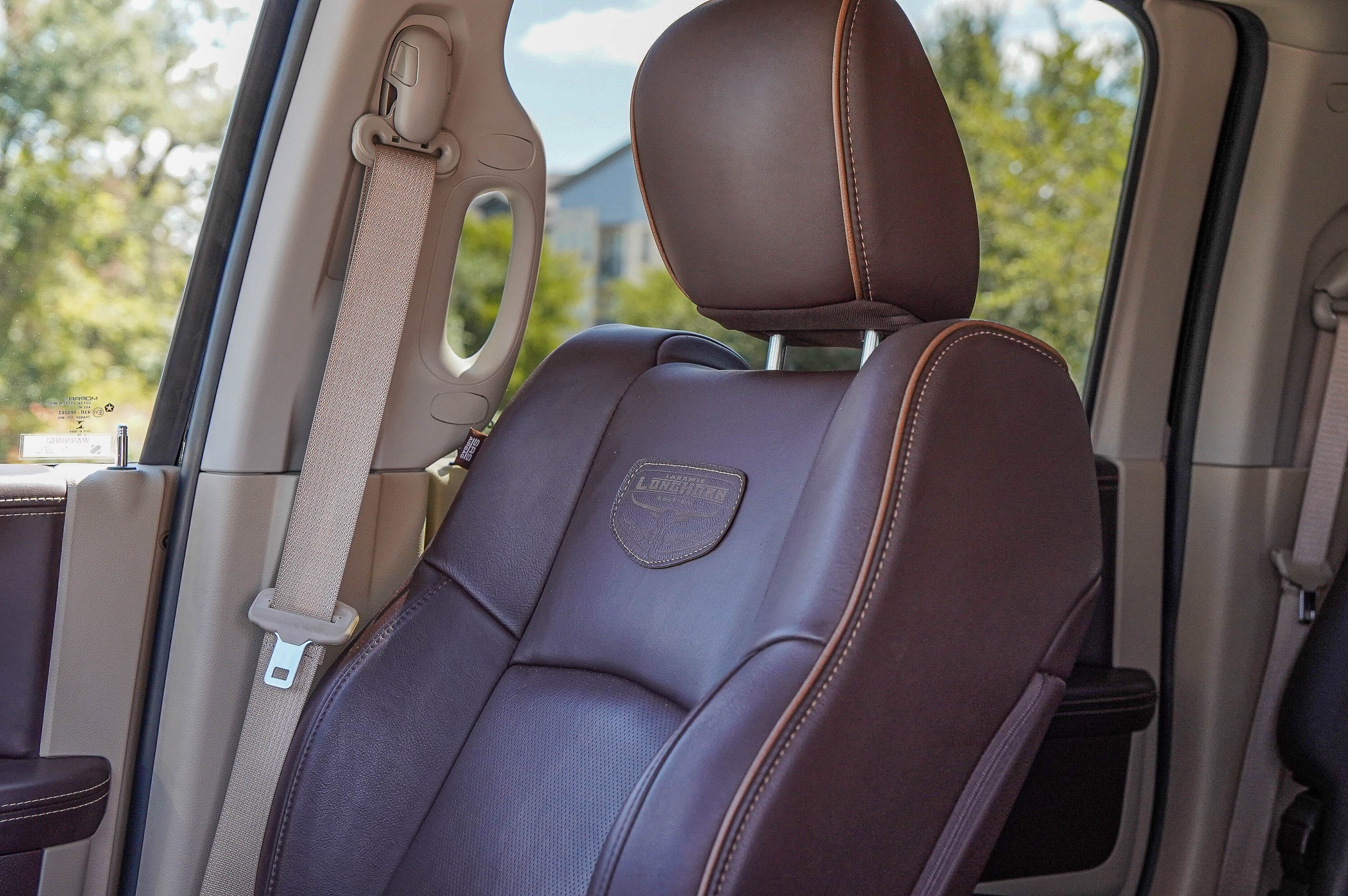 2018 Ram 3500 Laramie Longhorn photo 11