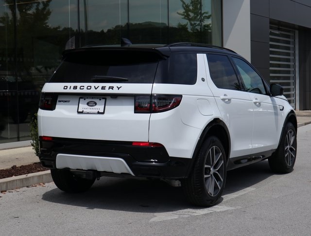New 2025 Land Rover Discovery Sport SE 5 dr SUV SWB in