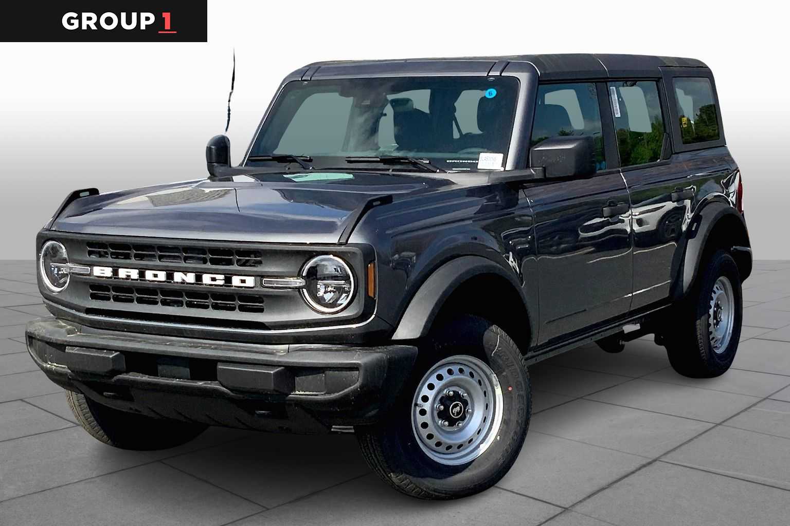 2025 Ford Bronco 4-Door Base's photo