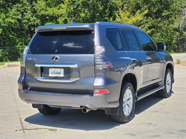 2022 Lexus GX 460 Premium photo 3