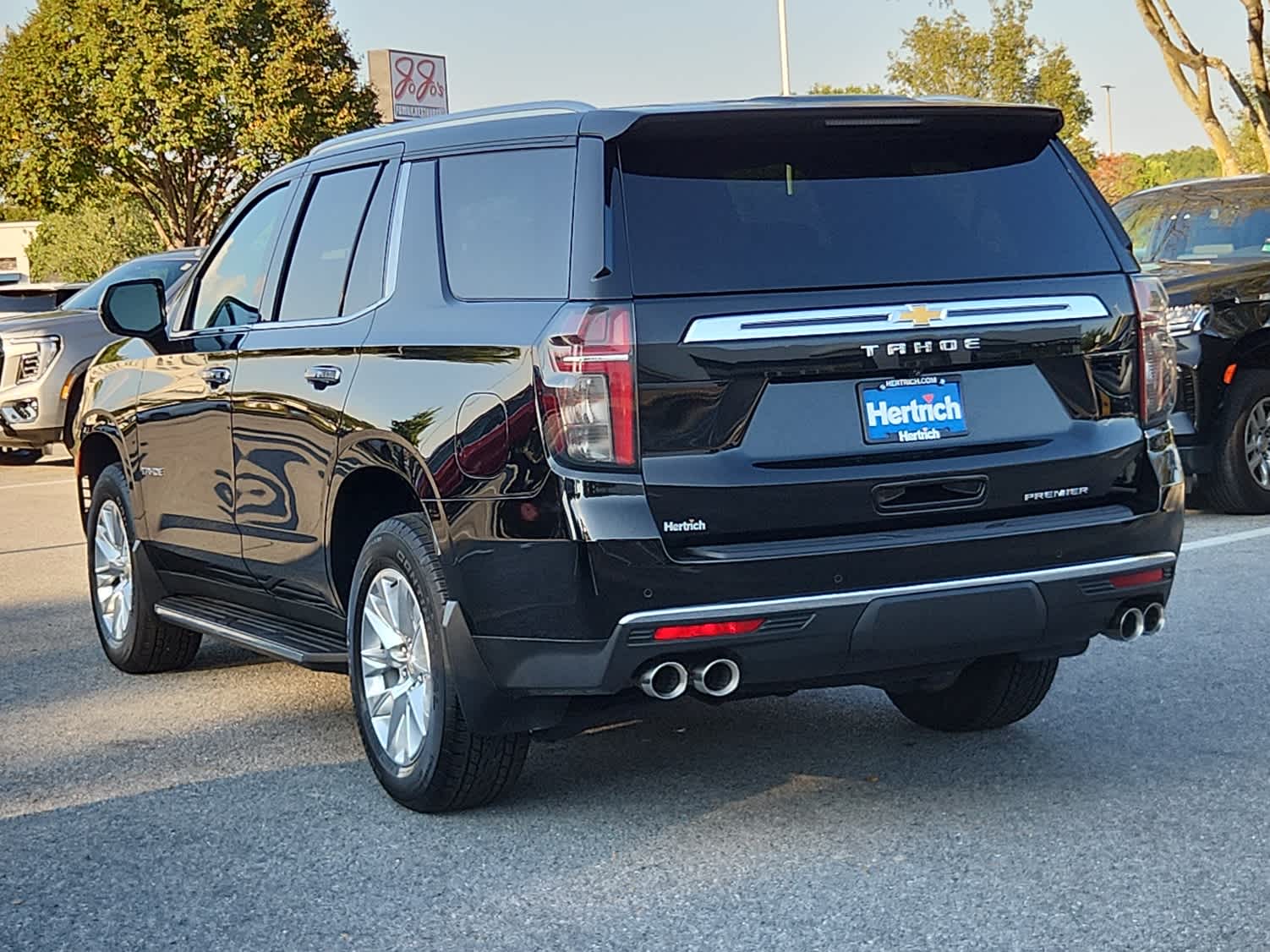 2024 Chevrolet Tahoe Premier photo 4