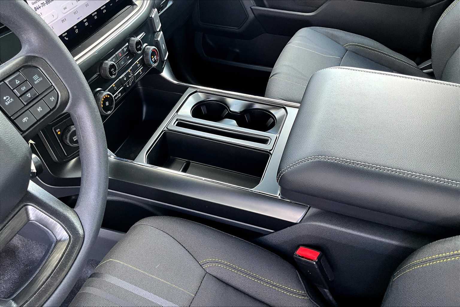 2025 Ford F-150 STX photo 4