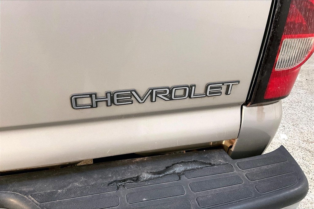 2004 CHEVROLET SILVERADO - Image 30