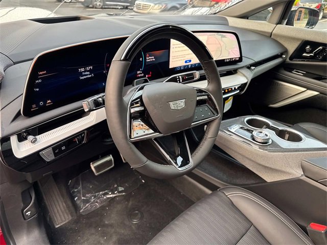 2025 Cadillac Optiq Sport photo 14