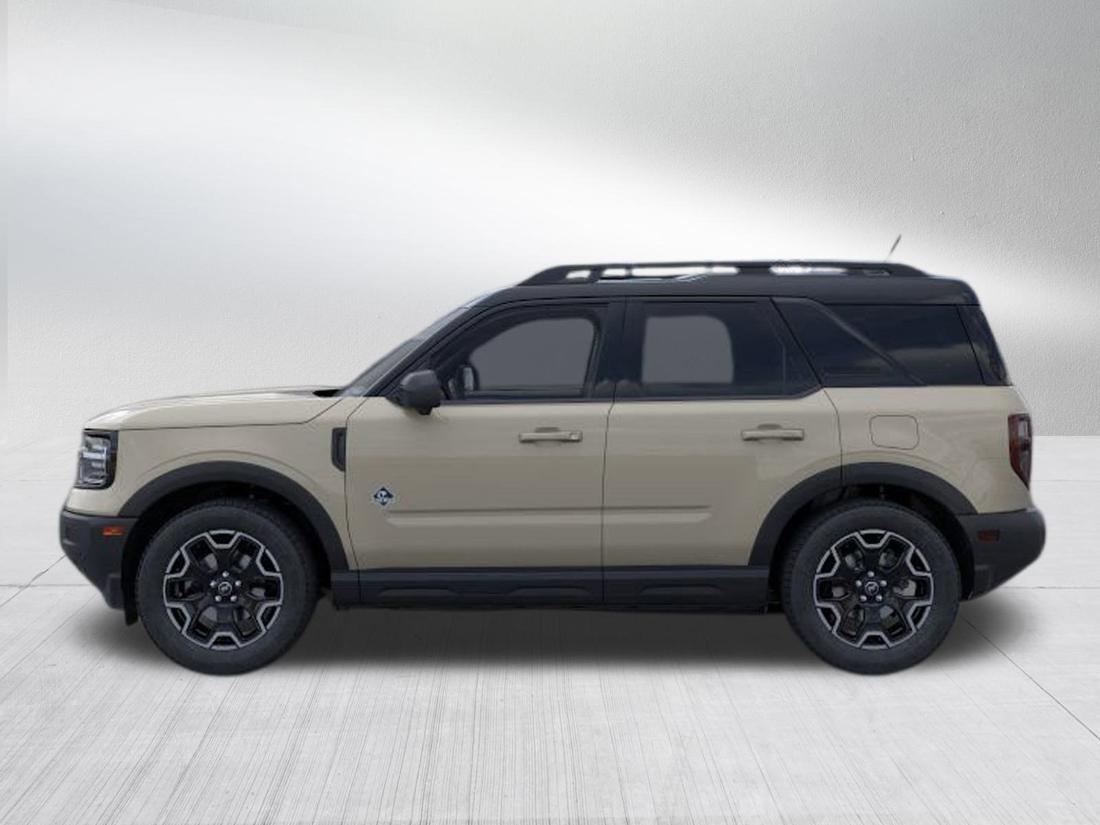 2025 Ford Bronco Sport Outer Banks photo 2