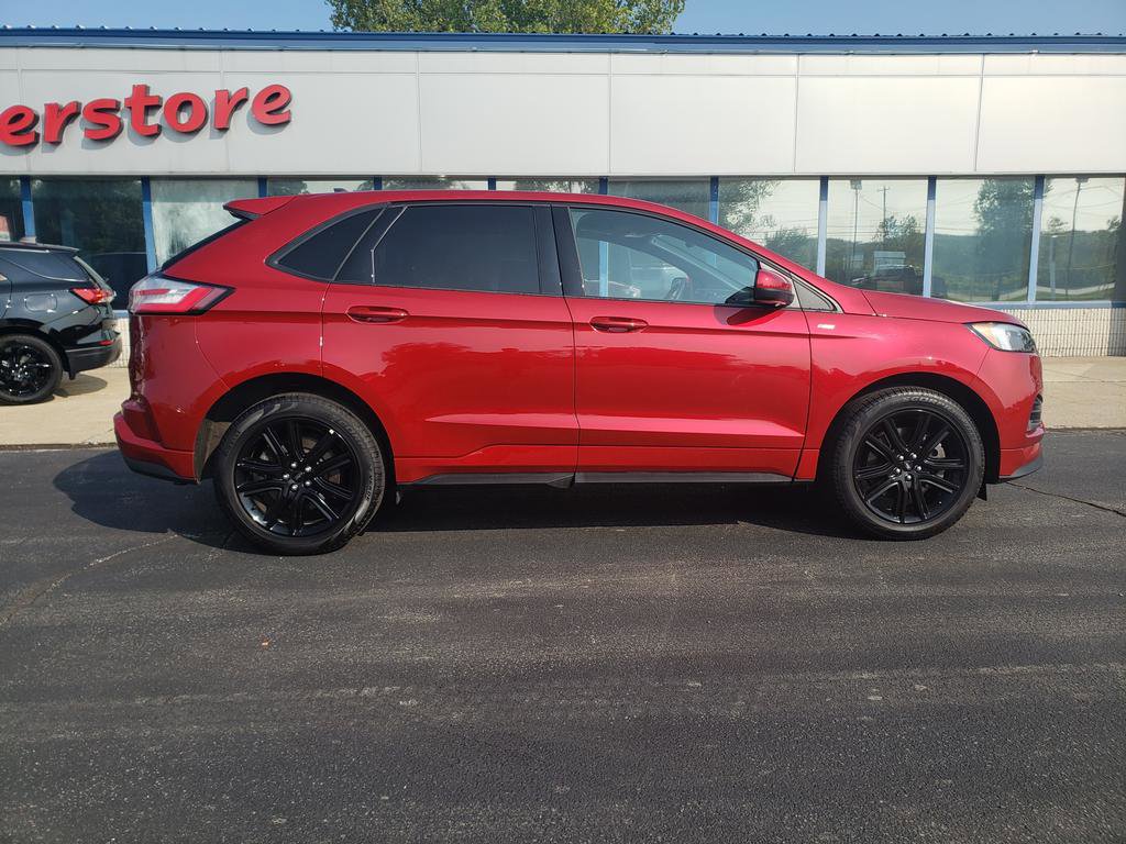 2024 Ford Edge ST-Line photo 10
