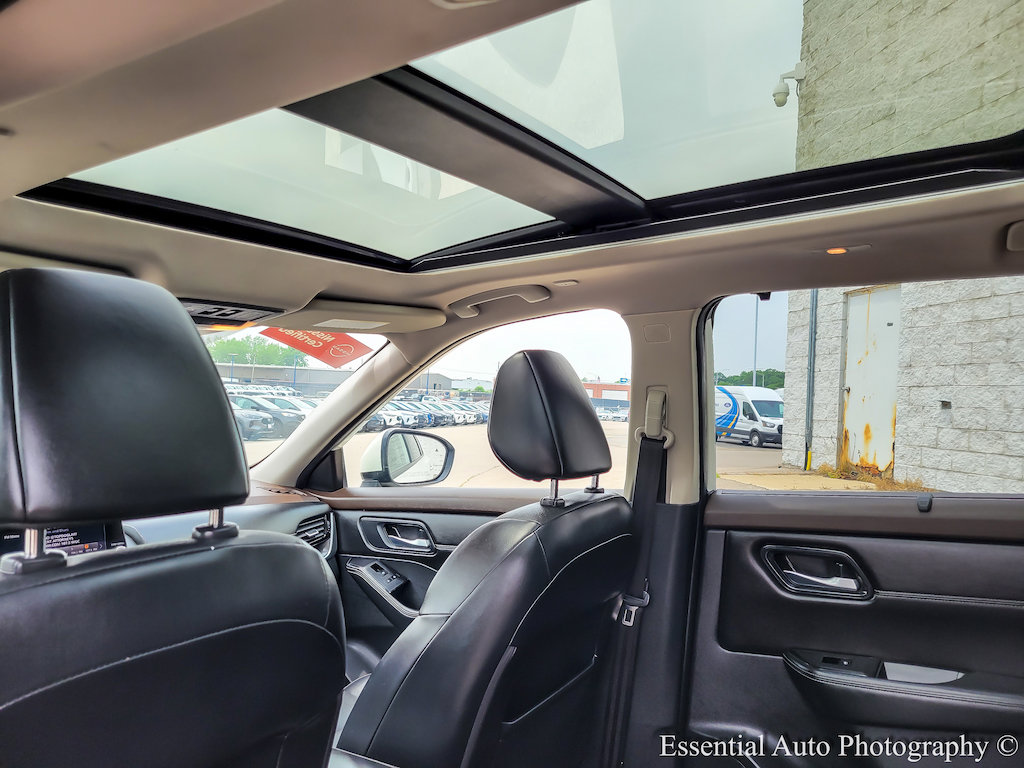 2022 NISSAN ROGUE - Image 11