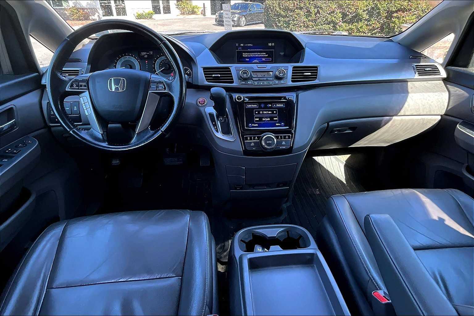 2016 Honda Odyssey EX-L photo 13