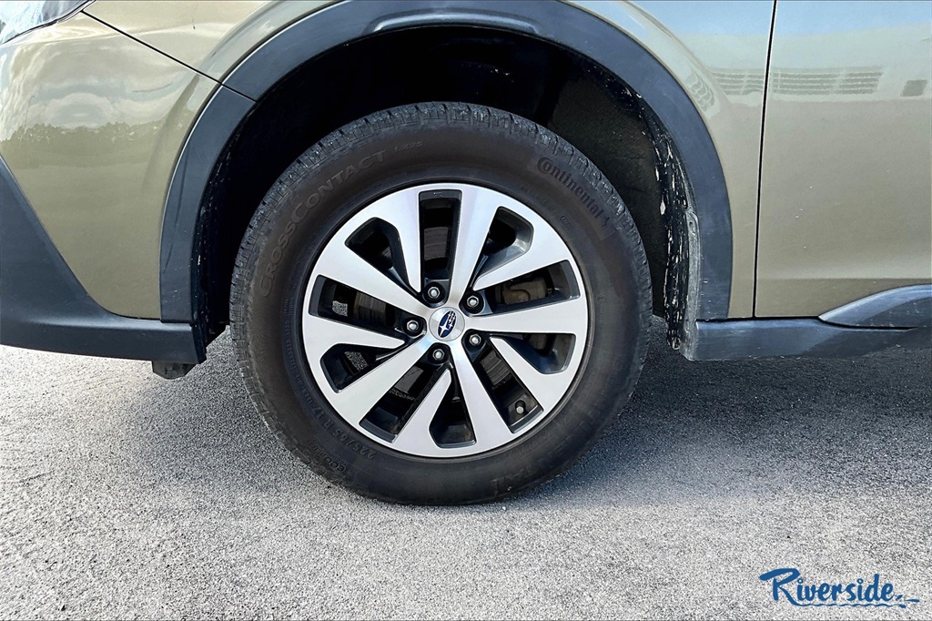 2022 Subaru Outback Premium photo 3