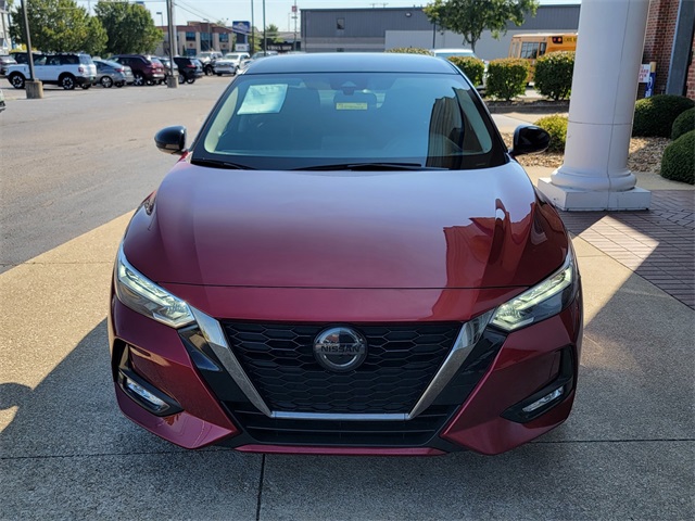 2022 Nissan Sentra SR photo 8