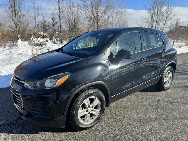 2020 Chevrolet Trax LS's photo