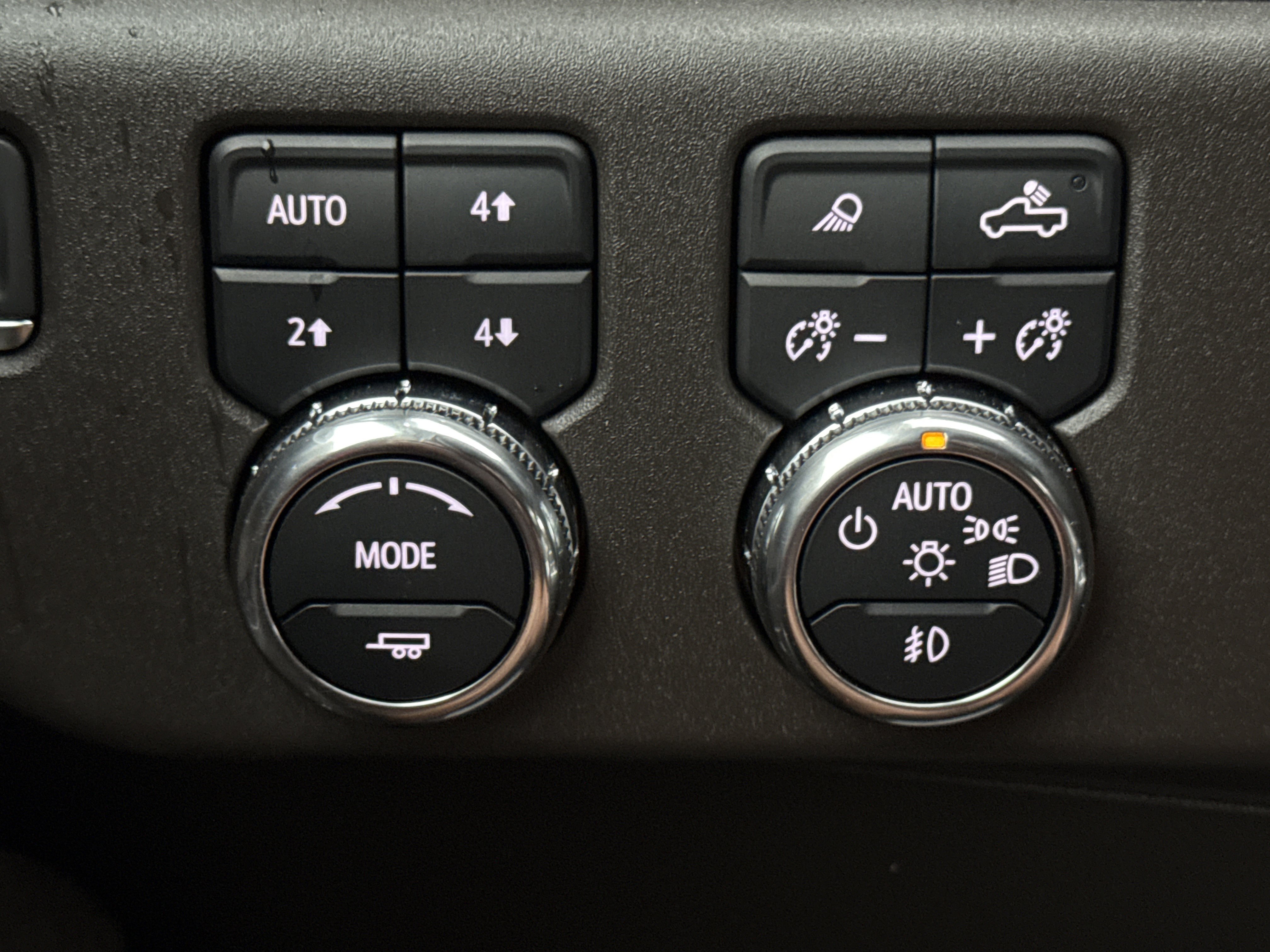 2025 Gmc Sierra SLT photo 11