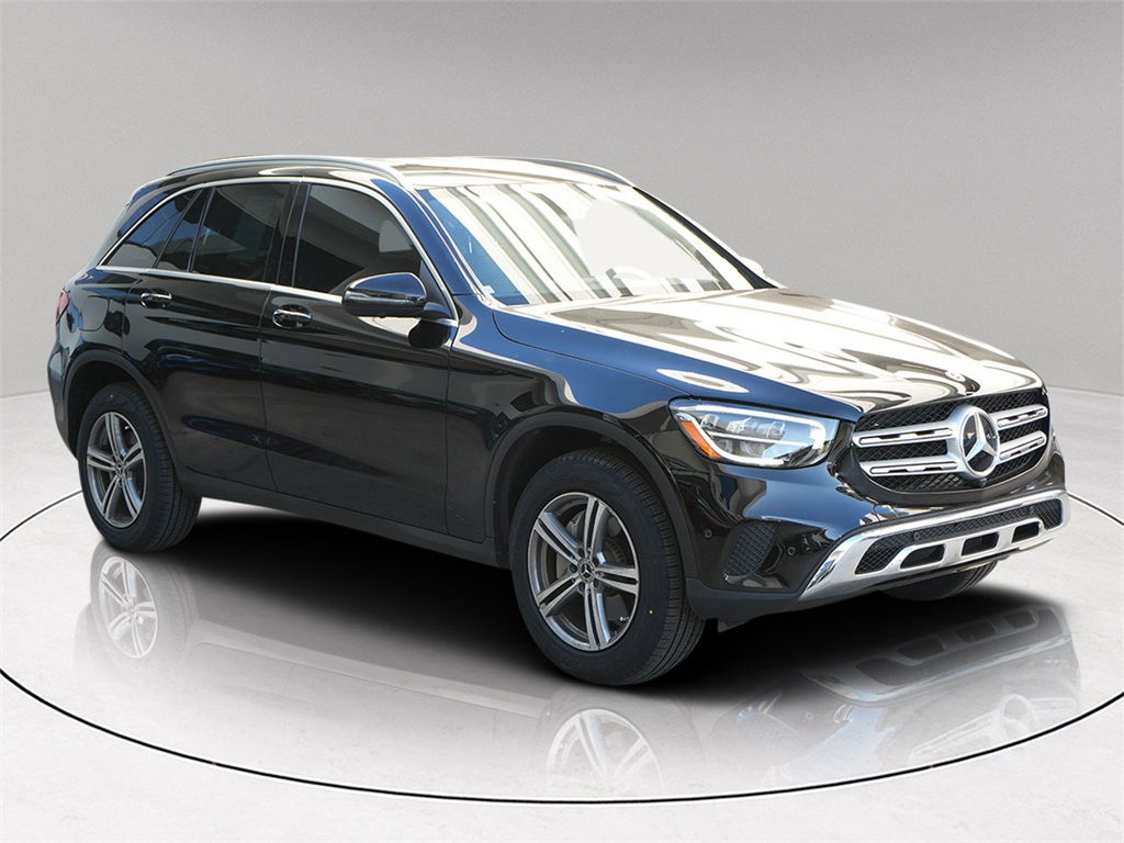 2022 Mercedes-Benz GLC GLC300's photo