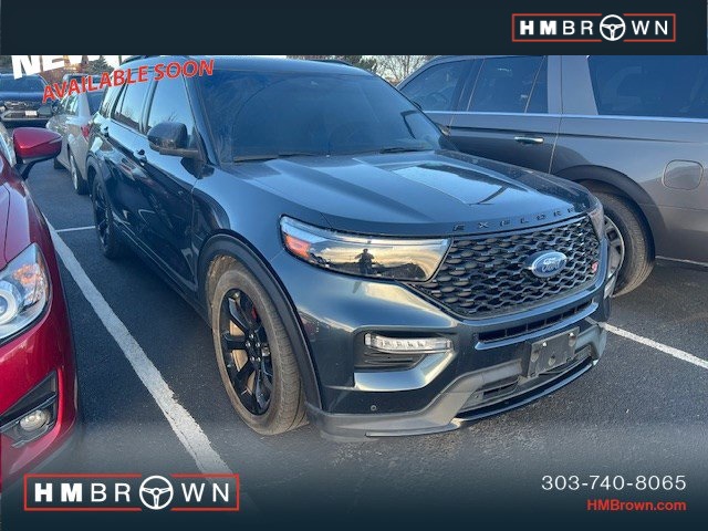 2022 Ford Explorer ST's photo
